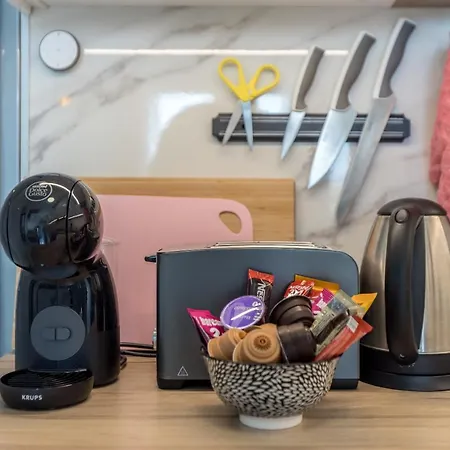 B Διαμέρισμα *