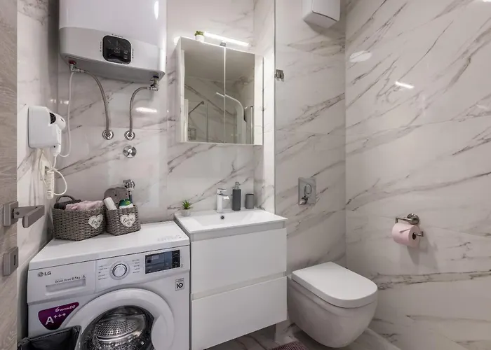 Διαμέρισμα B