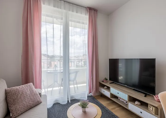 B Διαμέρισμα Σπλιτ