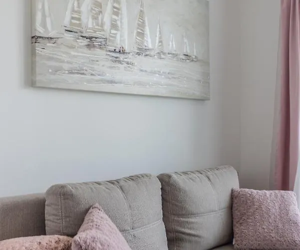 Διαμέρισμα B