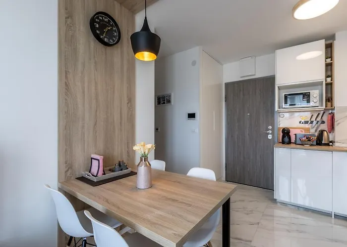 Διαμέρισμα B *