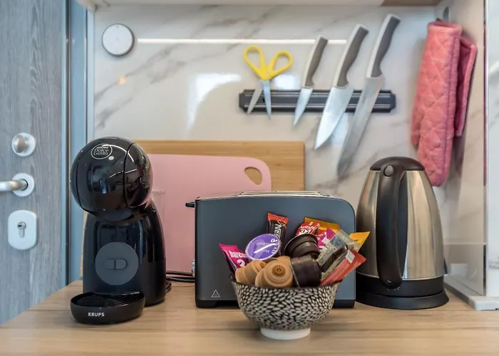 B Διαμέρισμα *