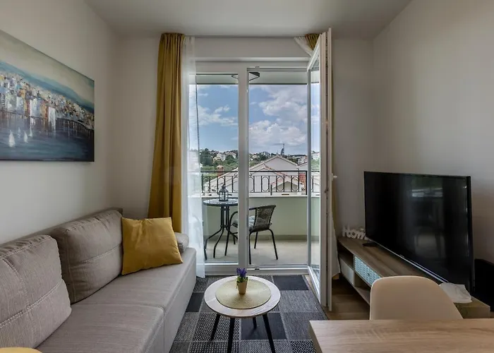 Διαμέρισμα B Σπλιτ